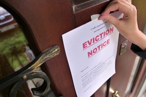 will filing bankruptcy stop eviction